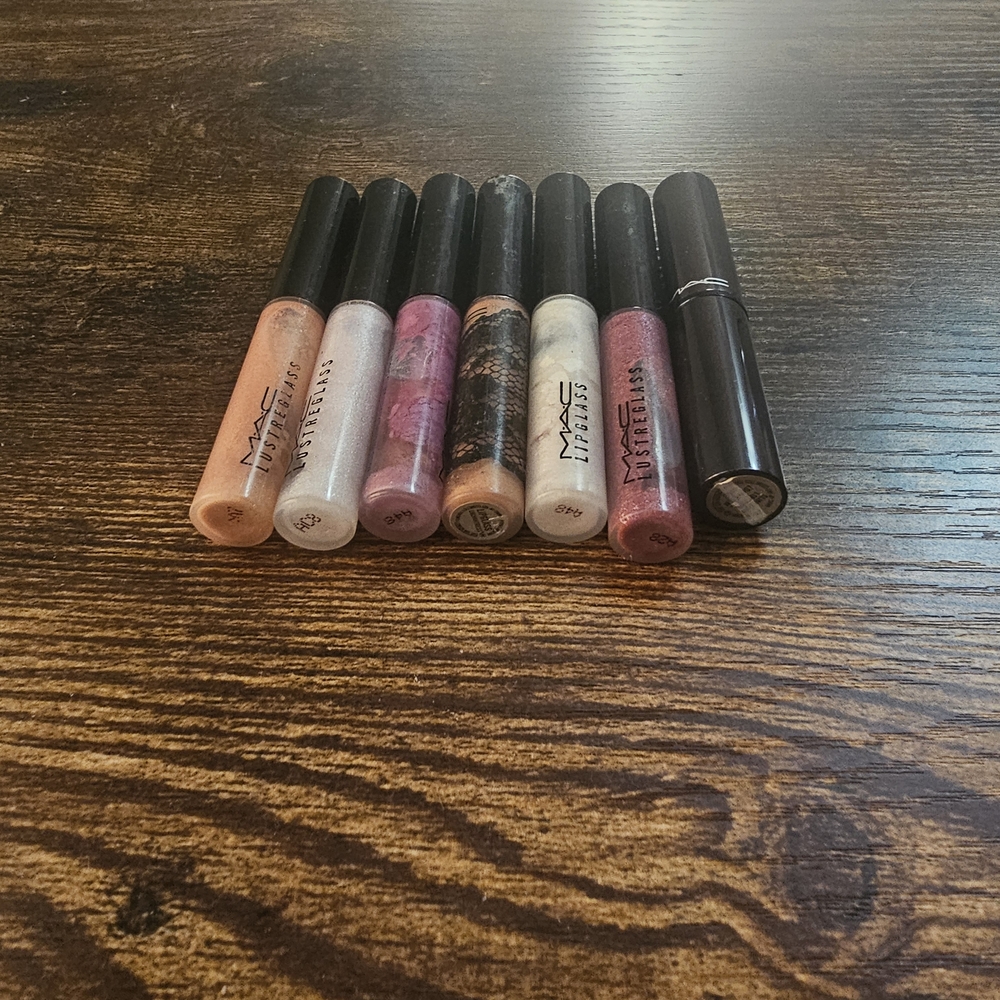 MAC Lipglass Collection – Rare, LE, and Discontinued Shades – Bundle Discount - Picture 4 of 12